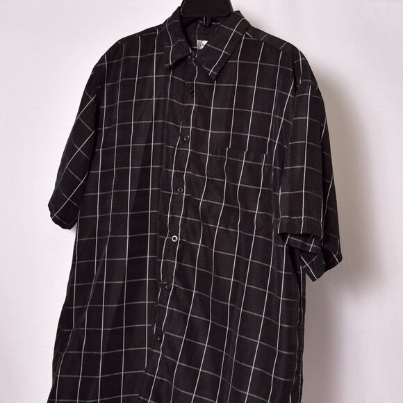Chereskin Men's Short Sleeve Shirt With Pocket Size Medium - Picture 2 of 8